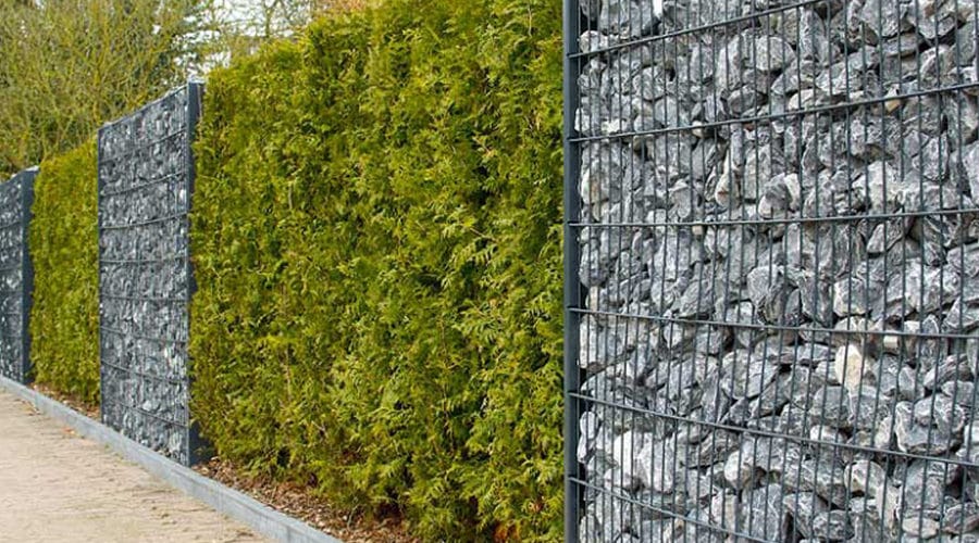 Quelles clôtures pour garantir intimité, confort et sécurité dans